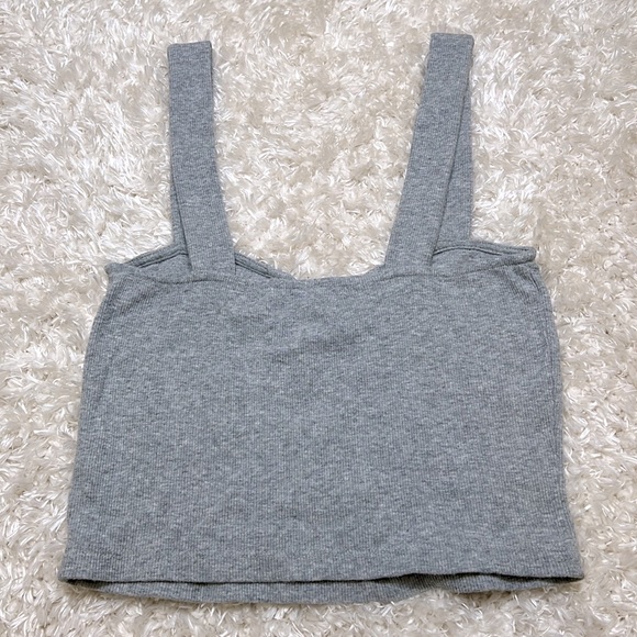 NORDSTROM || Grey Crop Top - Picture 3 of 4